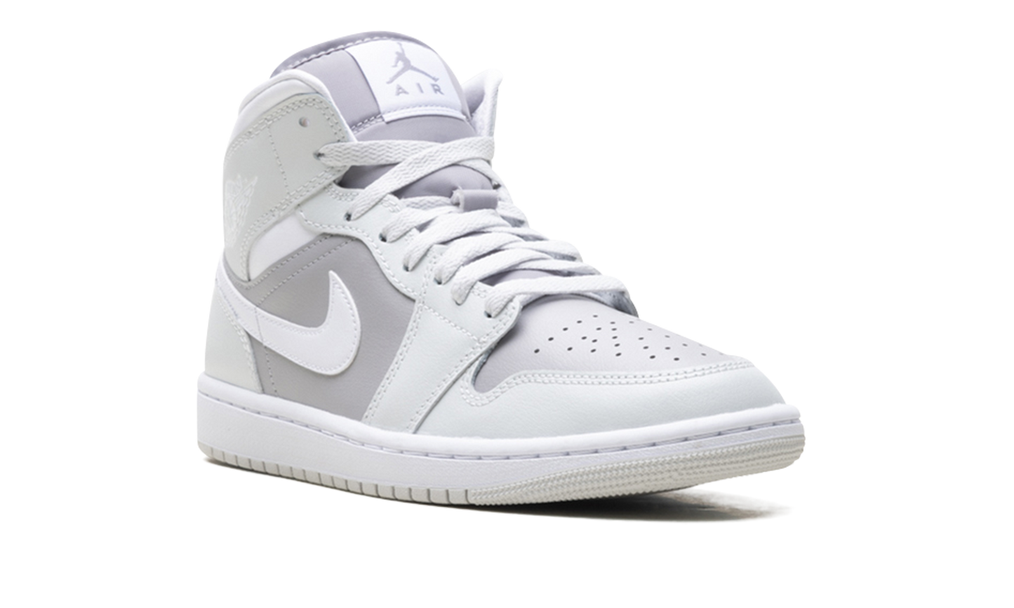 Air Jordan 1 Mid WMNS Photon Dust Atmosphere Grey BQ6472 008