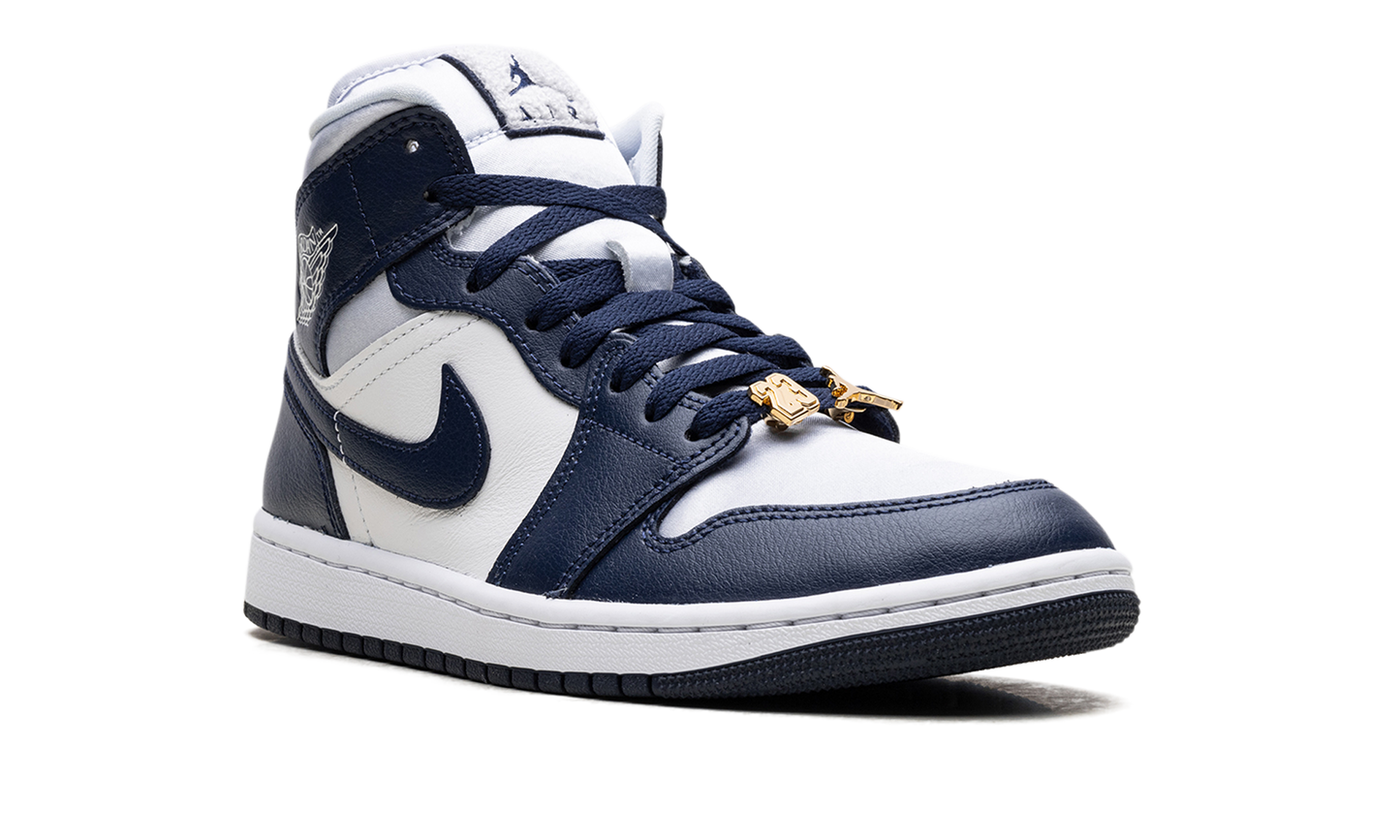 Jordan 1 Mid WMNS Football Grey White Midnight Navy FZ8777 044