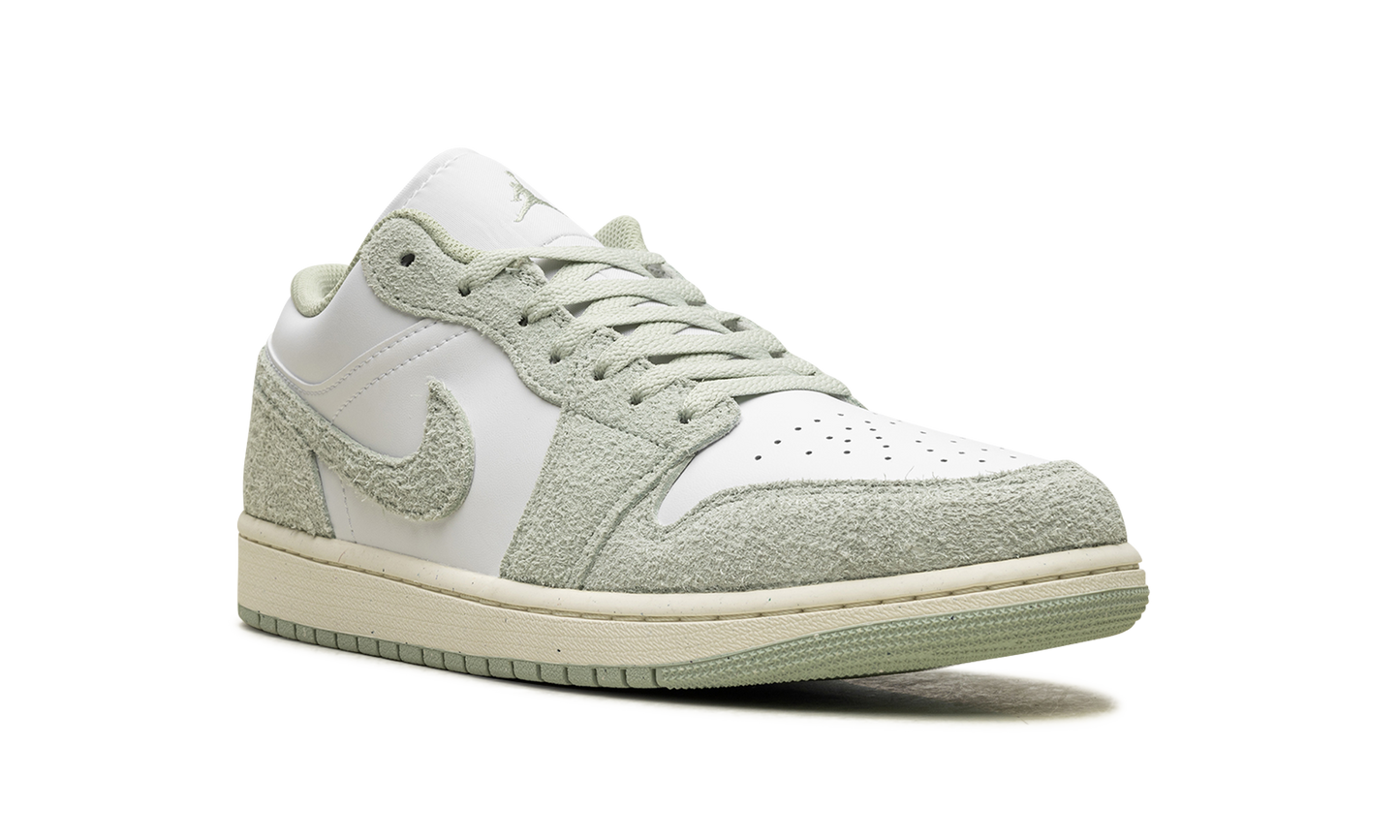 Air Jordan 1 Low SE Seafoam FN5214 131