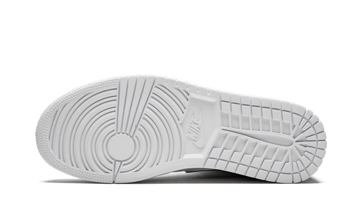 Air Jordan 1 Mid White Chicago 554724 116