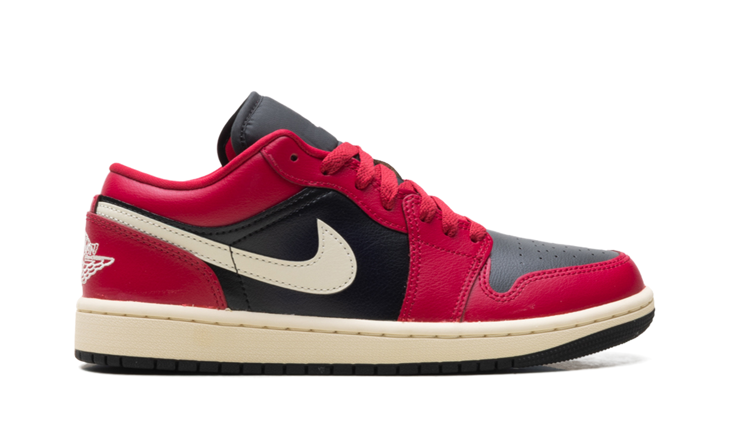 Air Jordan 1 Low Wmns Mystic Hibiscus DC0774 605