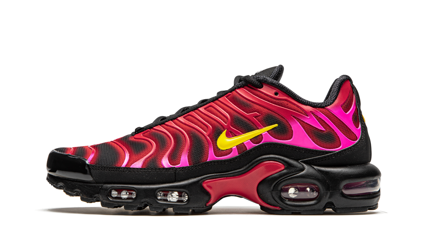 Nike Air Max Plus TN "Supreme - Black / Red" DA1472 600