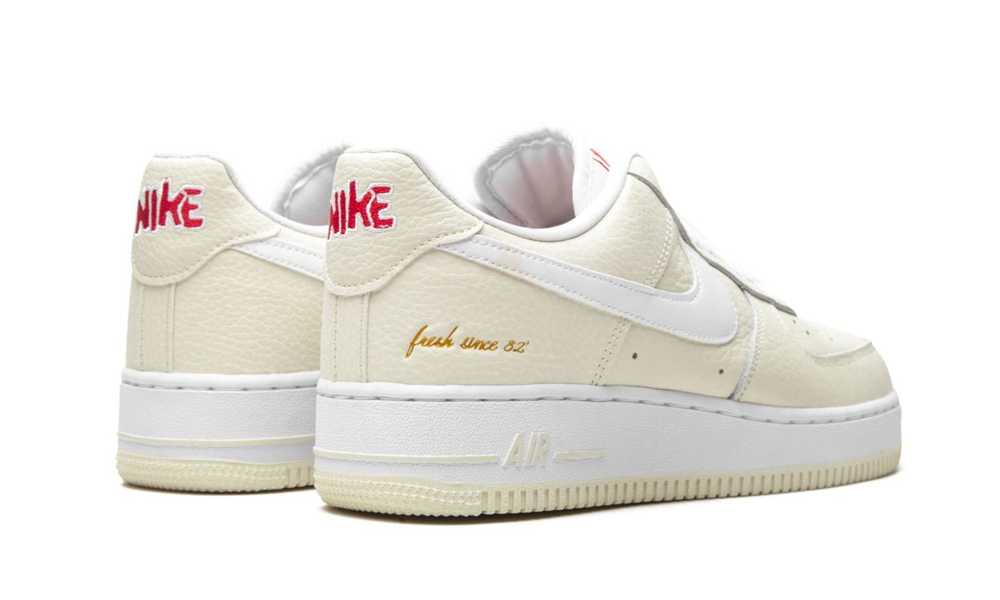 Nike Air Force 1 Low "Popcorn" CW2919 100
