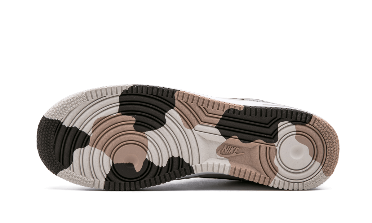 Nike Air Force 1 Premium "Desert Chip Camo" 313641 221
