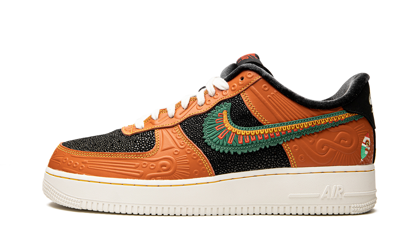 Nike Air Force 1 '07 LX "Siempre Familia" DO2157 816