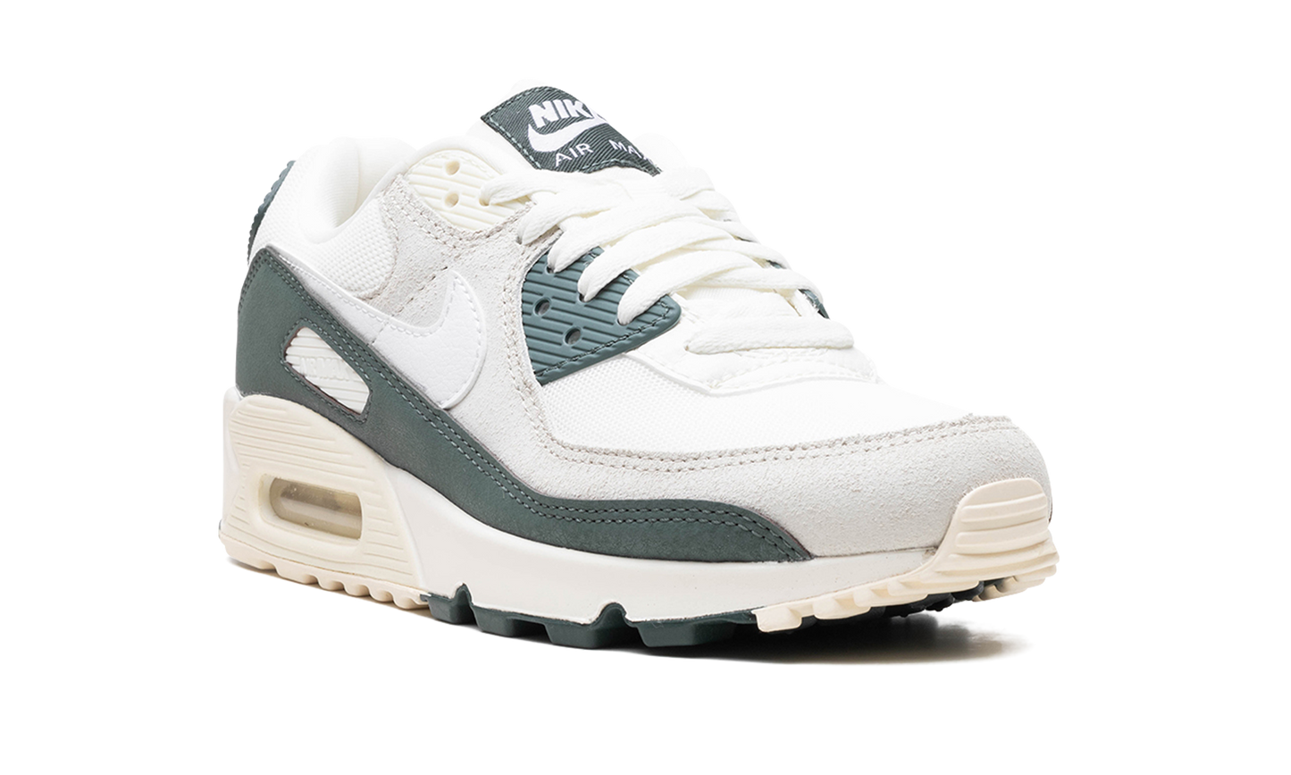 Nike AIR MAX 90 WMNS "Vintage Green" FZ5163 133