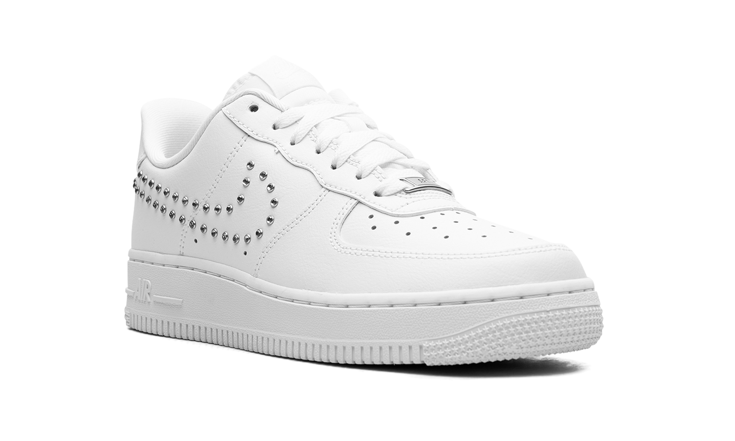 Nike AIR FORCE 1 LO WMNS White / Metallic Silver FQ8887 100
