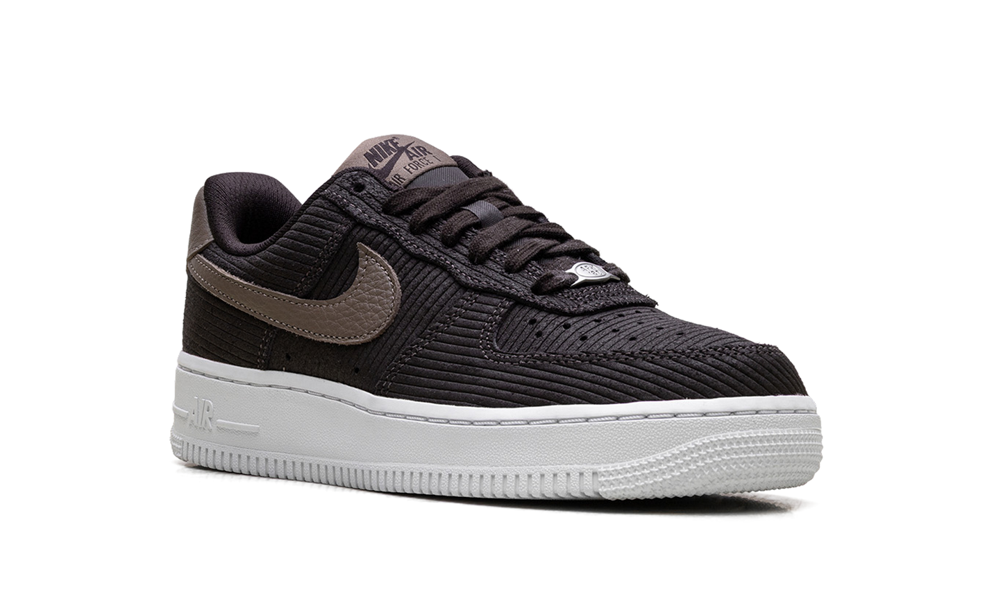 Nike Air Force 1 '07 WMNS Corduroy Velvet Brown IM6533 200
