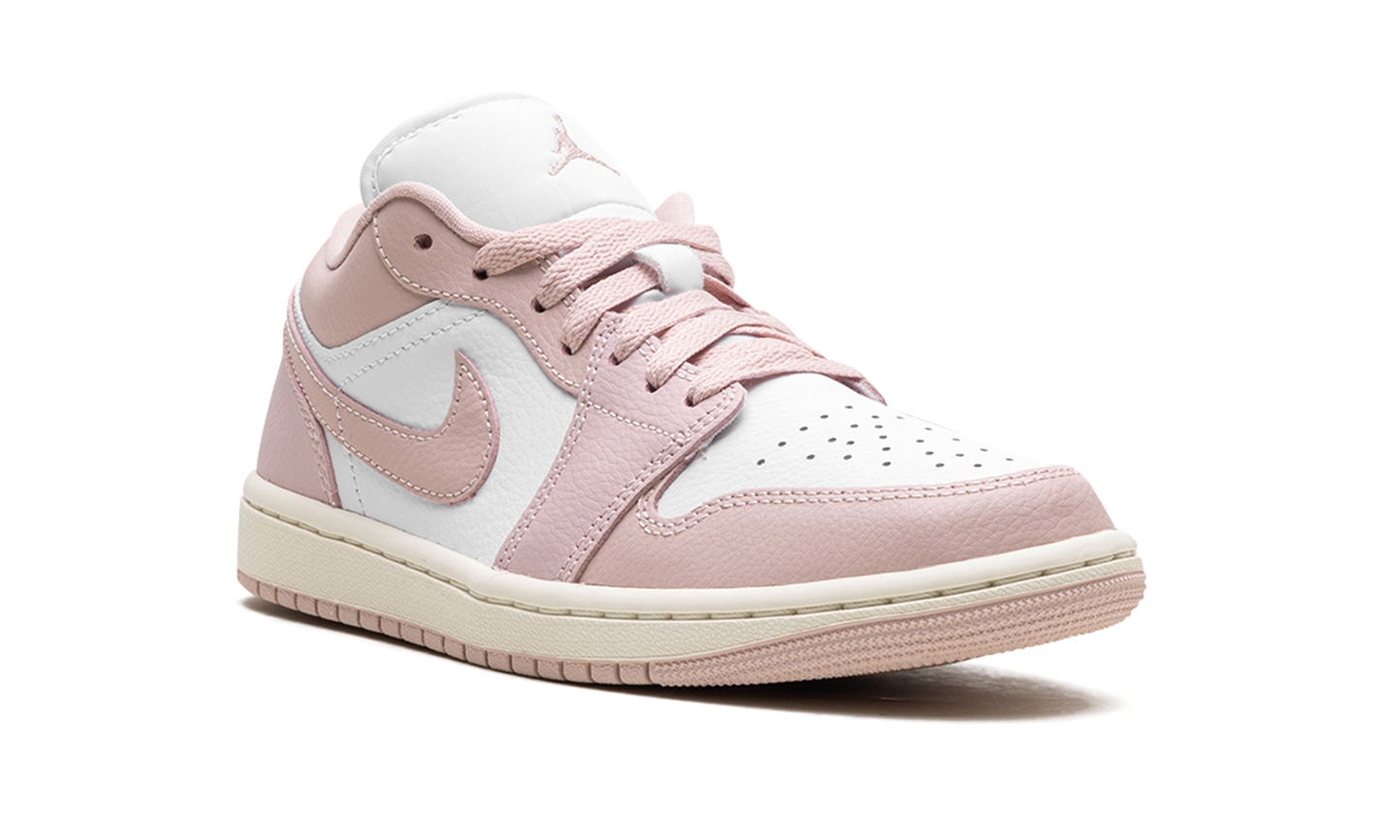 Jordan 1 Low WMNS Pink Oxford DC0774 162