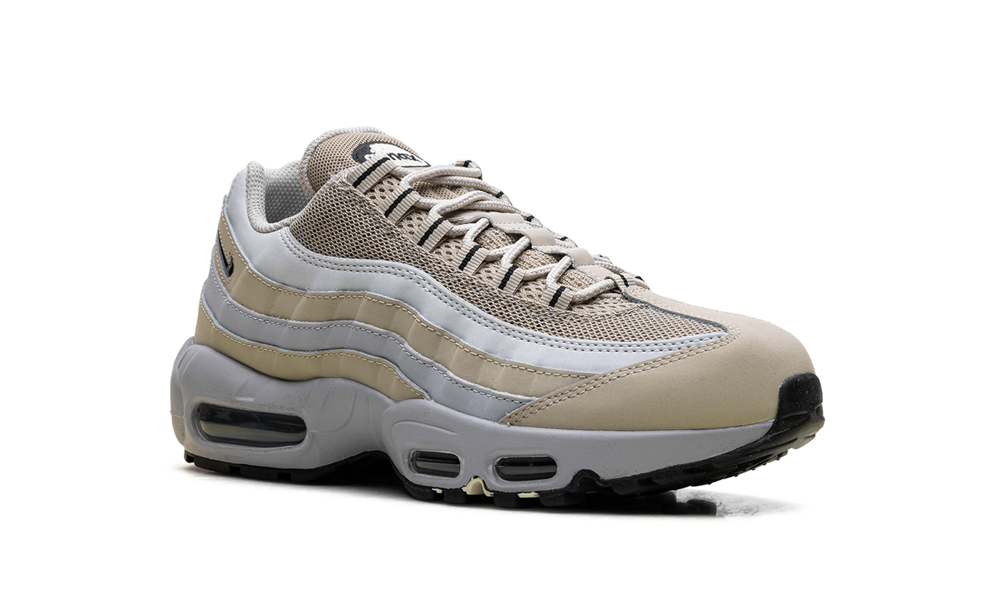 Nike Air Max 95 "Desert Khaki" HV6062 200