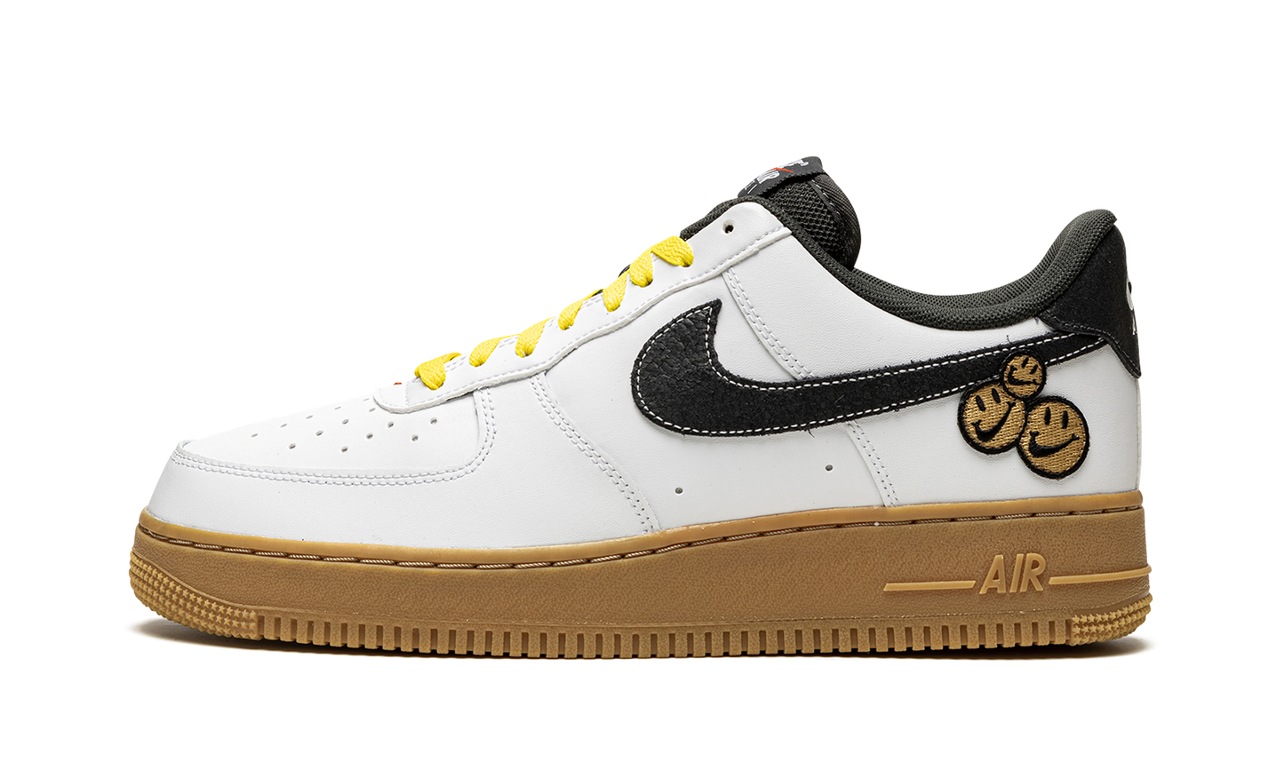 Nike Air Force 1 Low '07 LV8 "Go The Extra The Smile" DO5853 100
