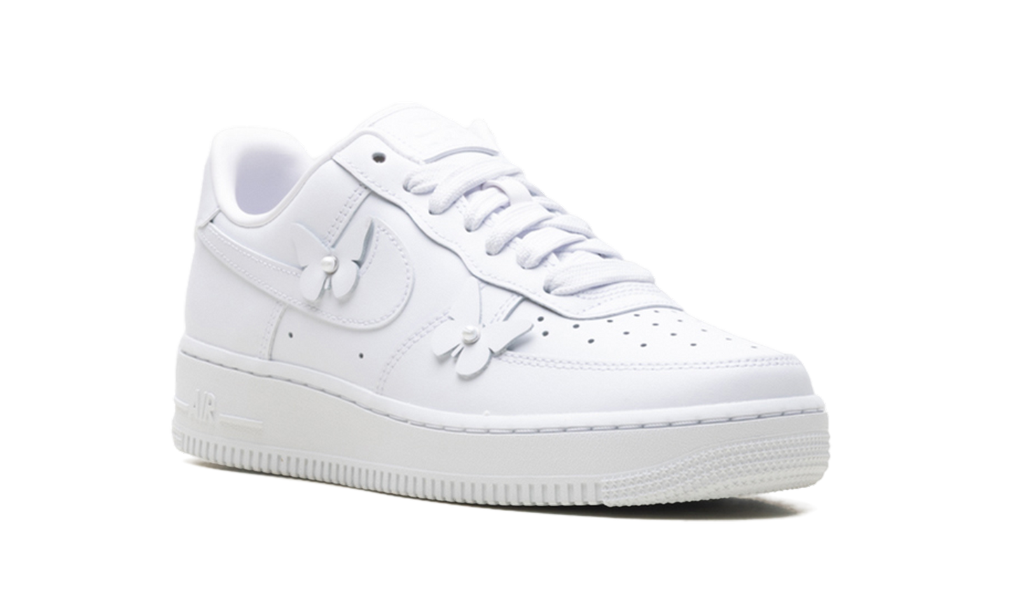 Nike Air Force 1 Low WMNS Butterfly White IH4480 100
