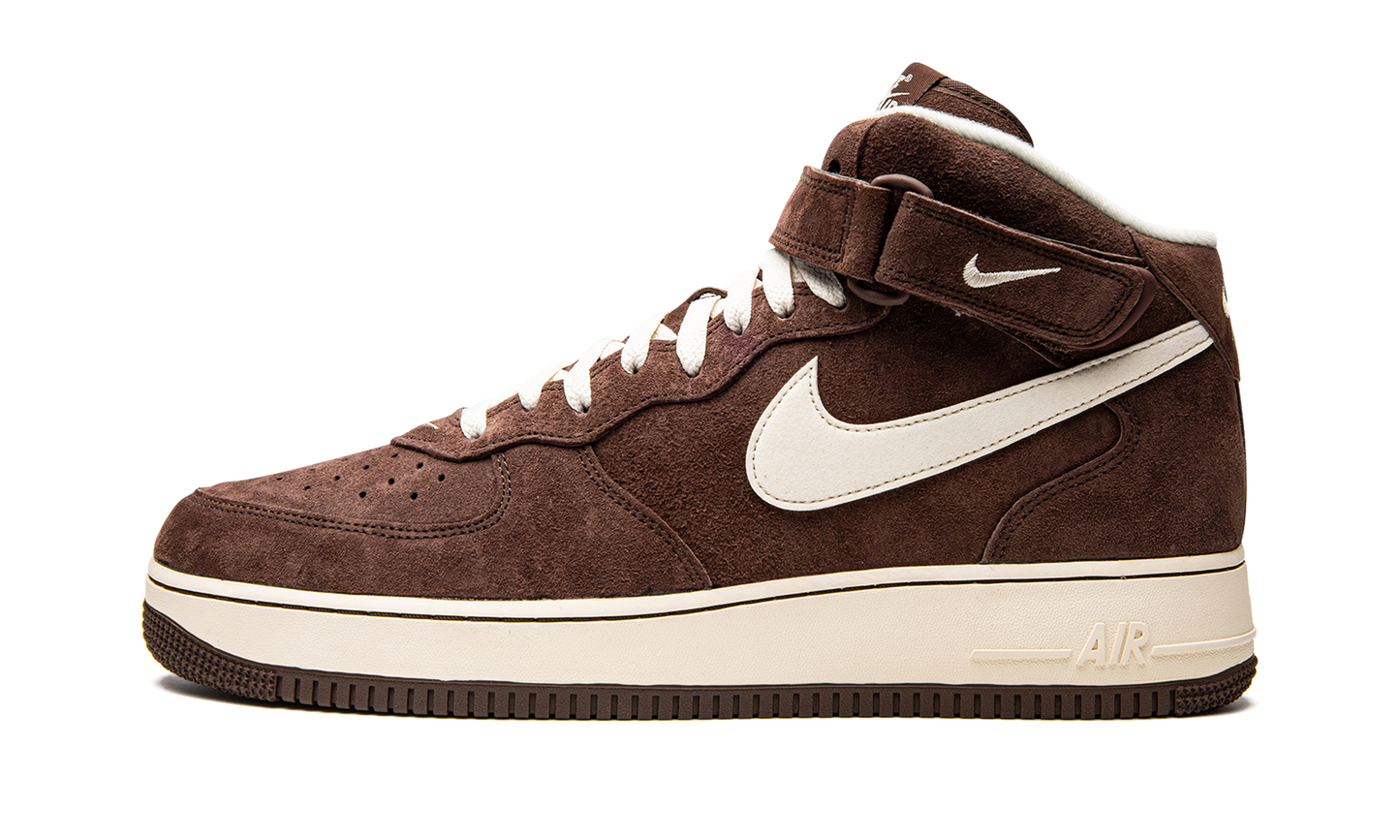 Nike AIR FORCE 1 MID '07 QS "Chocolate" DM0107 200