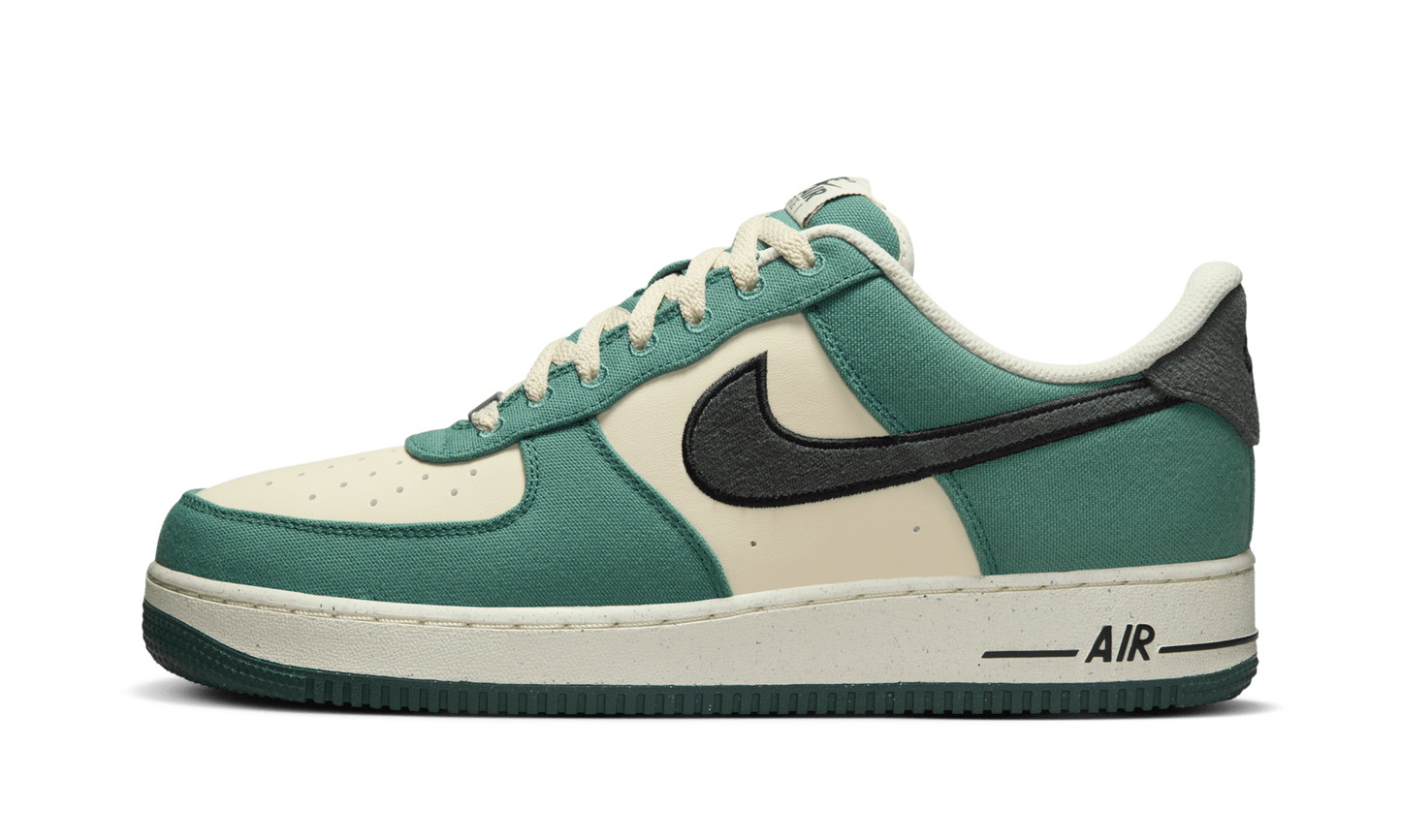 Nike Air Force 1 "Notebook Doodle" FQ8713 100