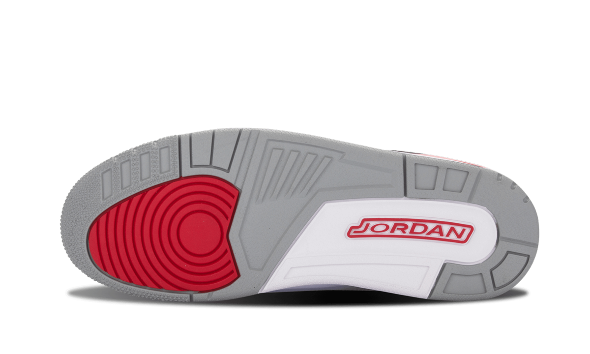 Air Jordan 3 Retro Fire Red 136064 120
