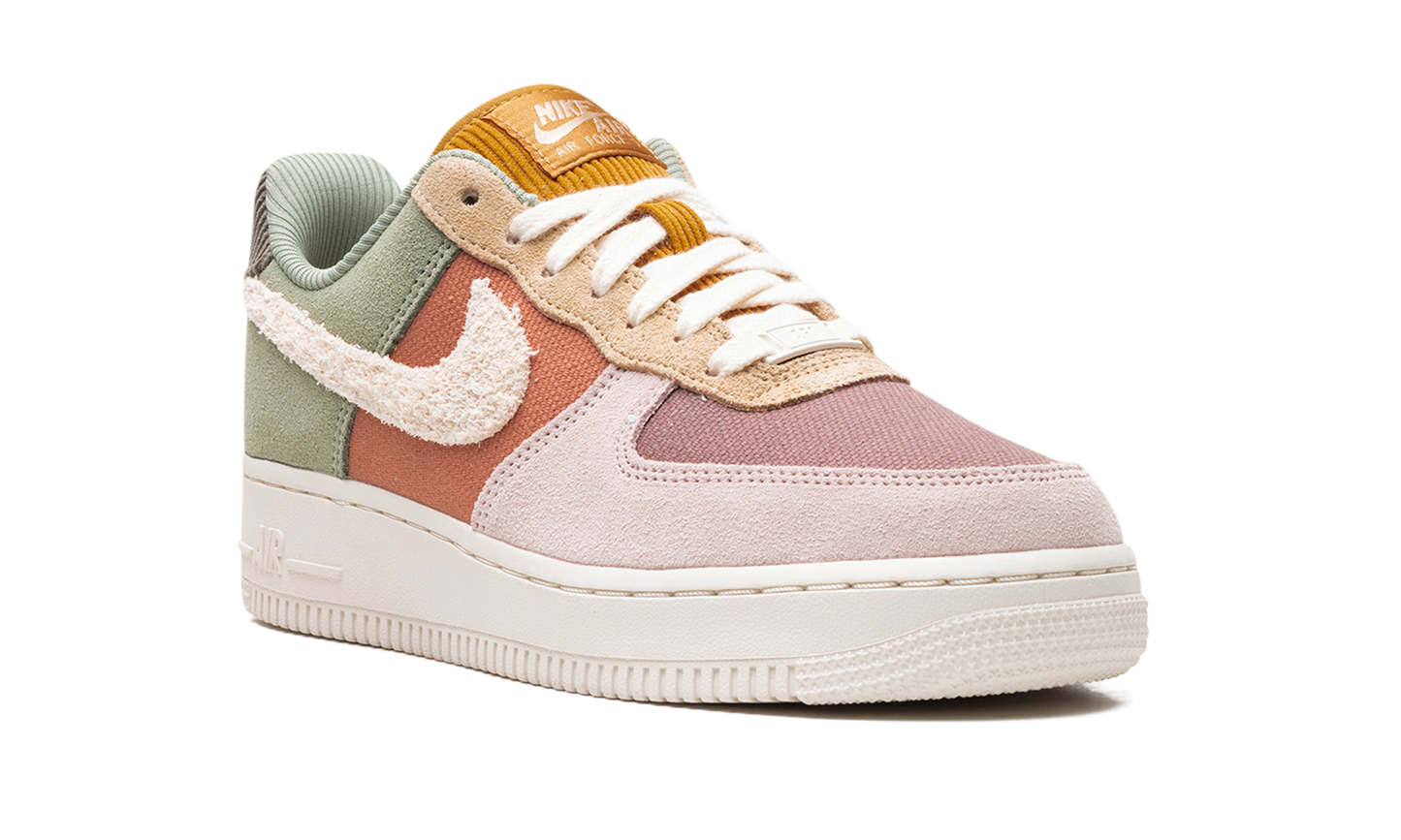 Nike AIR FORCE 1 WMNS Oil Green FZ3782 386