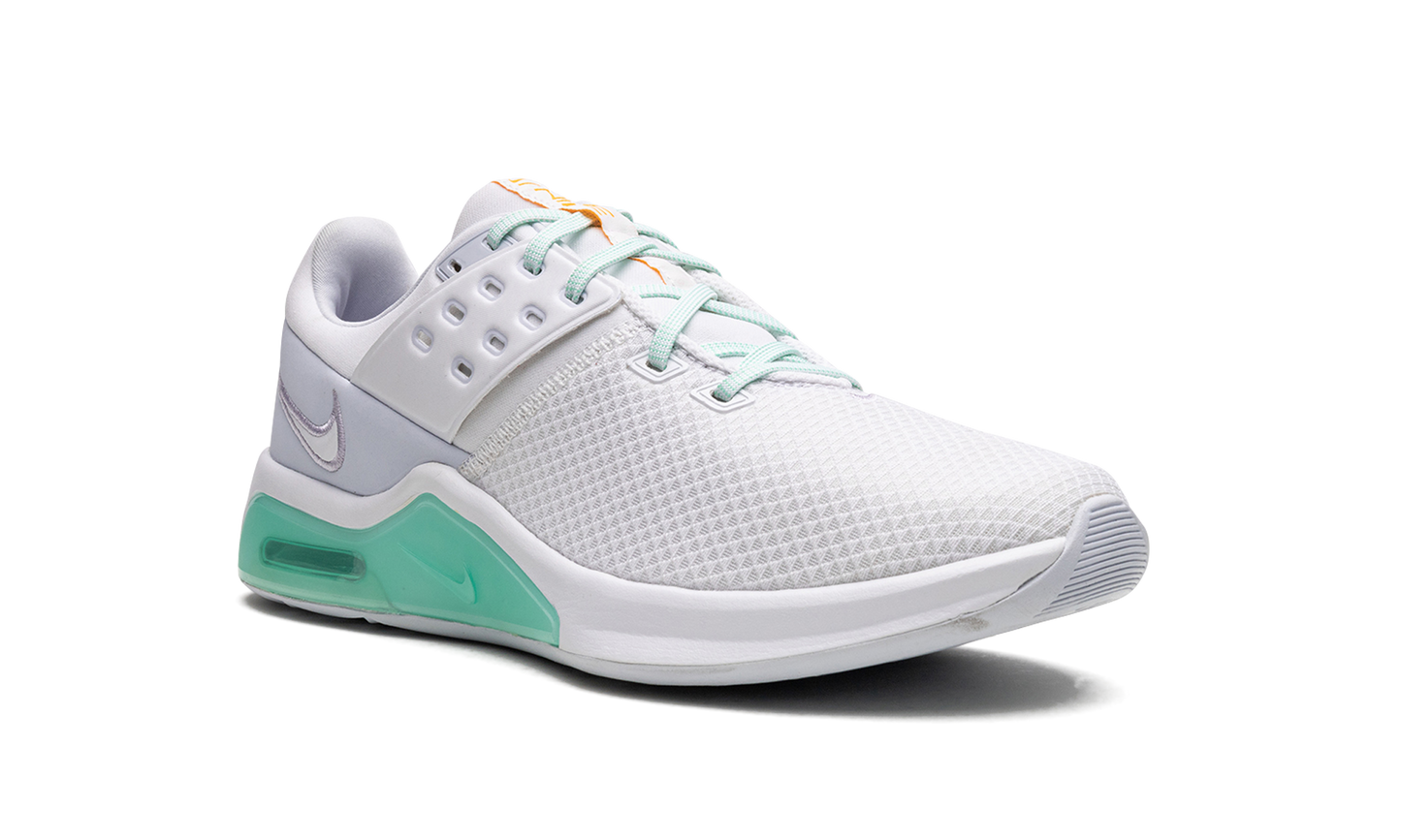 Nike WMNS Air Max Bella TR 4 CW3398 101