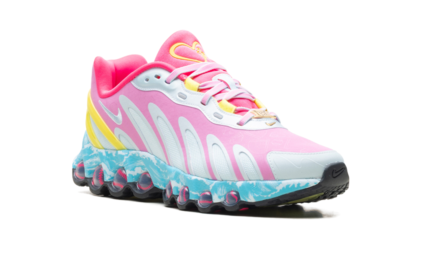 Nike Air Max DN8 WMNS "Doernbecher" IO7689 921