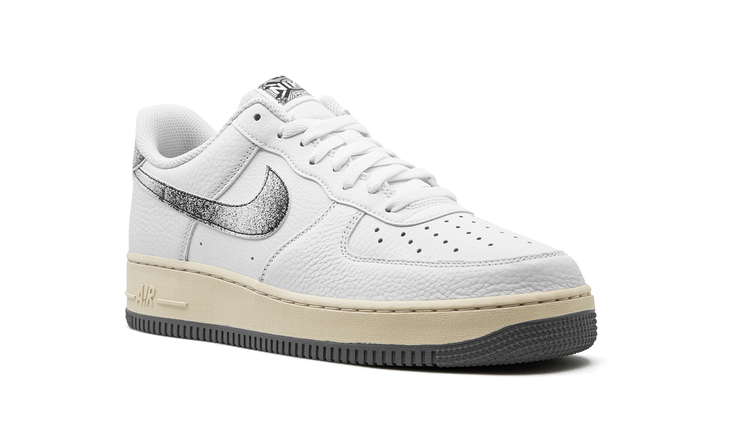 Nike Air Force 1 Low "Classics" DV7183 100