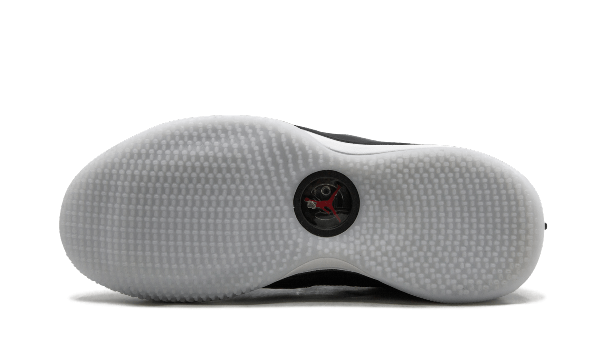 Air Jordan 33 Chinese New Year AQ8830 007