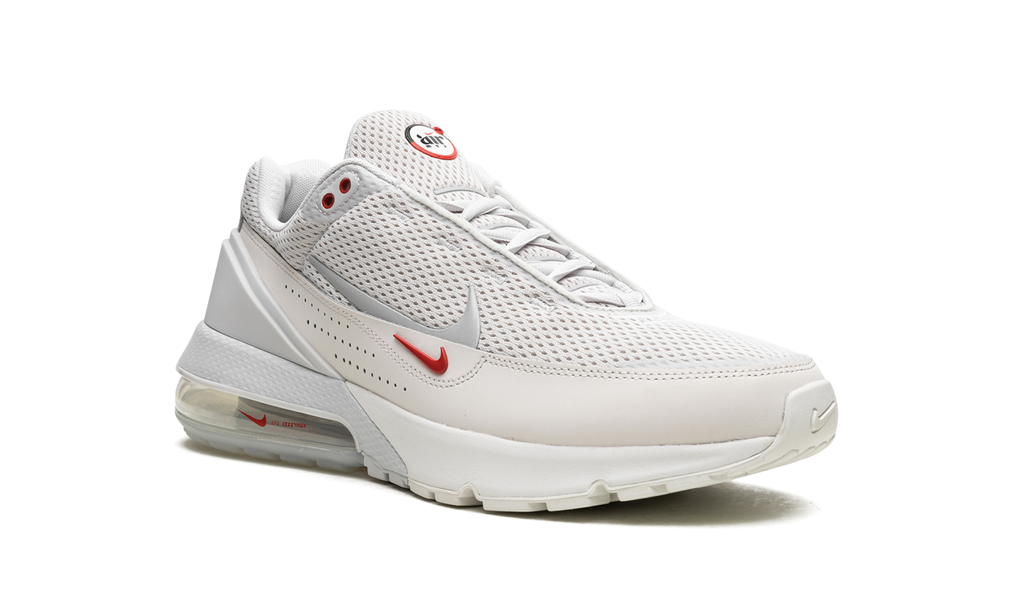 Nike Air Max Pulse "Photon Dust" DR0453 001
