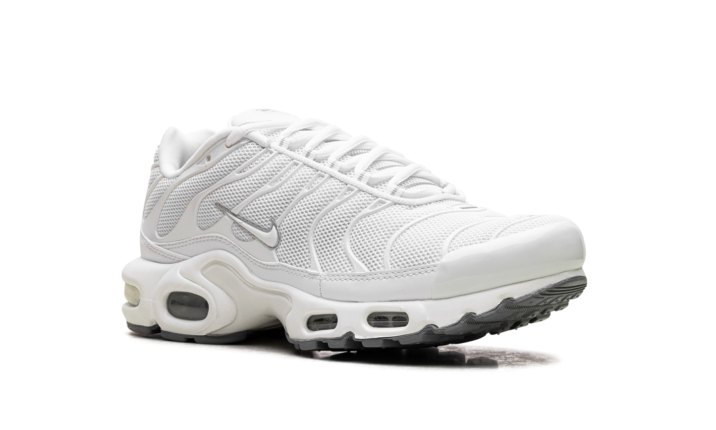 Nike Air Max Plus "Triple White" 604133 139