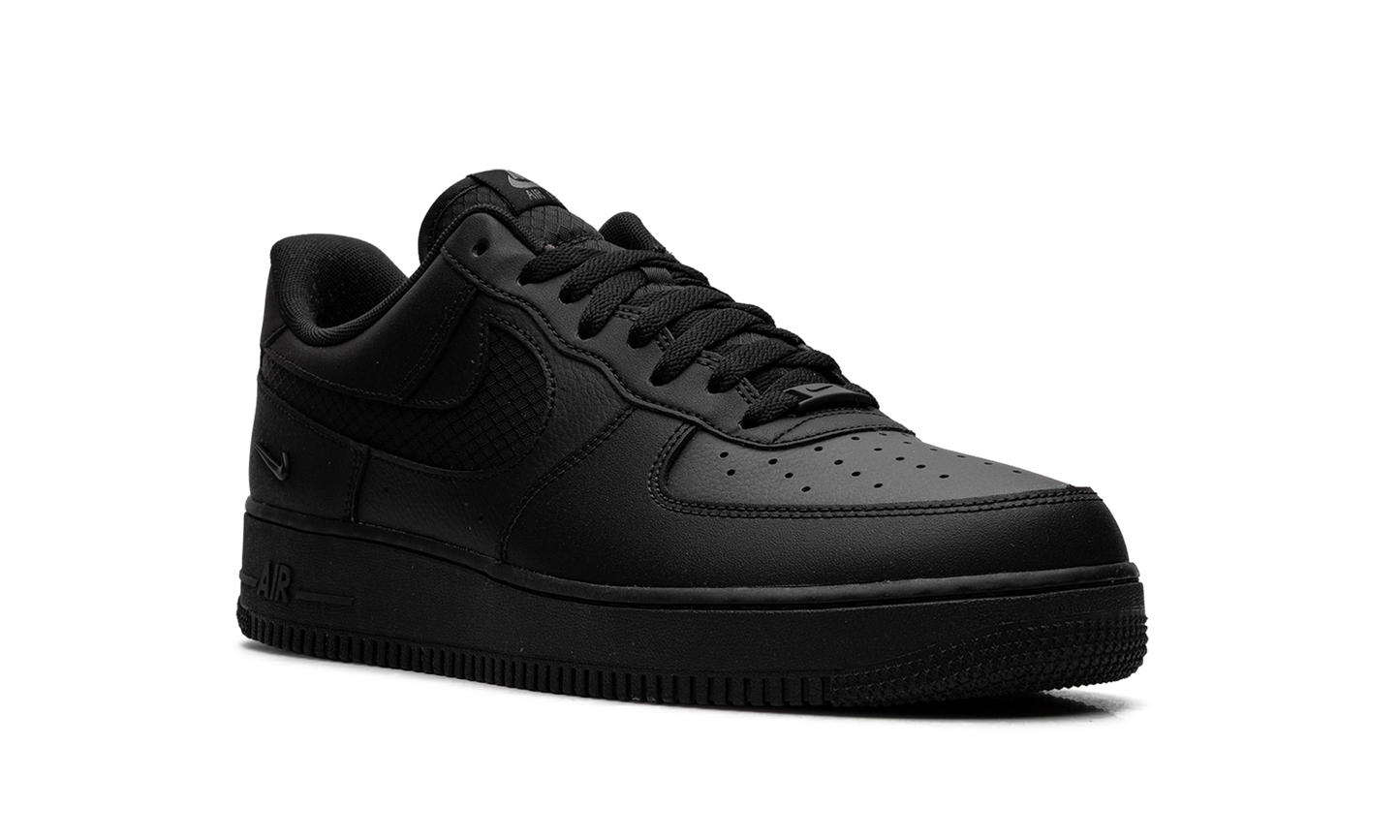 Nike Air Force 1 '07 LV8 "Triple Black Ripstop" IH4452 001