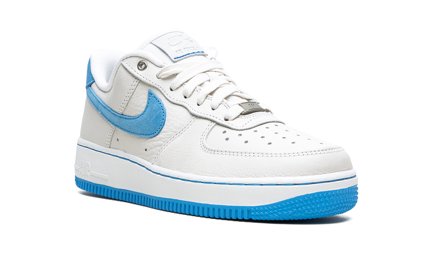 Nike AIR FORCE 1 LO LXX MNS WMNS University Blue DX1193 100