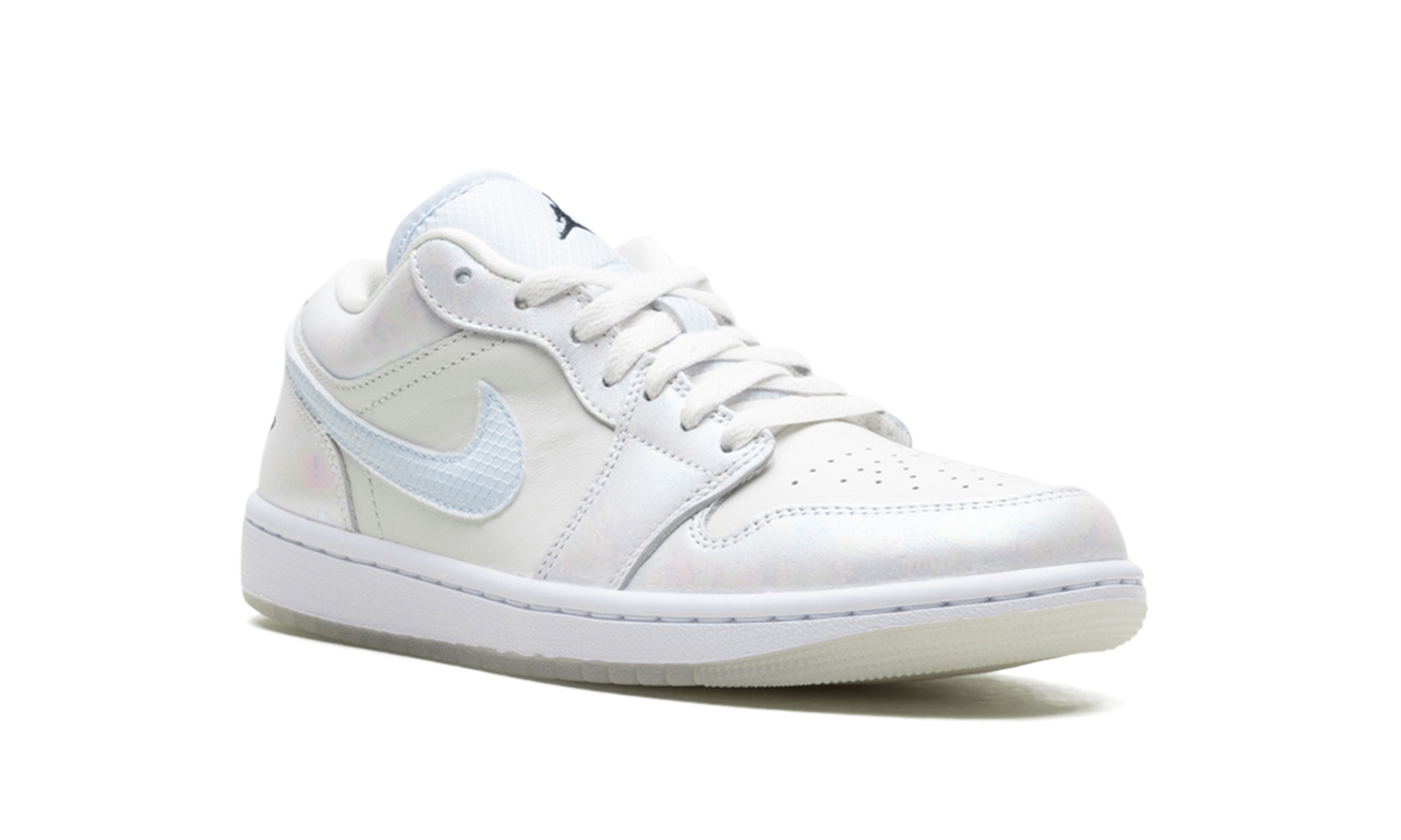 Jordan 1 Low SE WMNS Year of the Snake HF4080 001