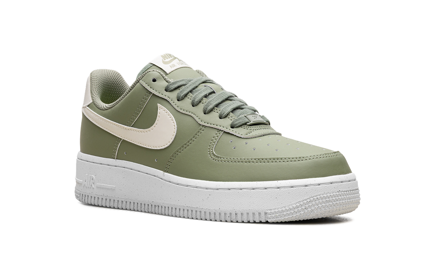 Nike Air Force 1 '07 Next Nature WMNS Oil Green HF5062 386