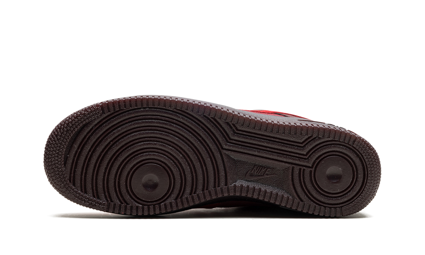 Nike Air Force 1 Low "Layers of Love" FZ4033 657