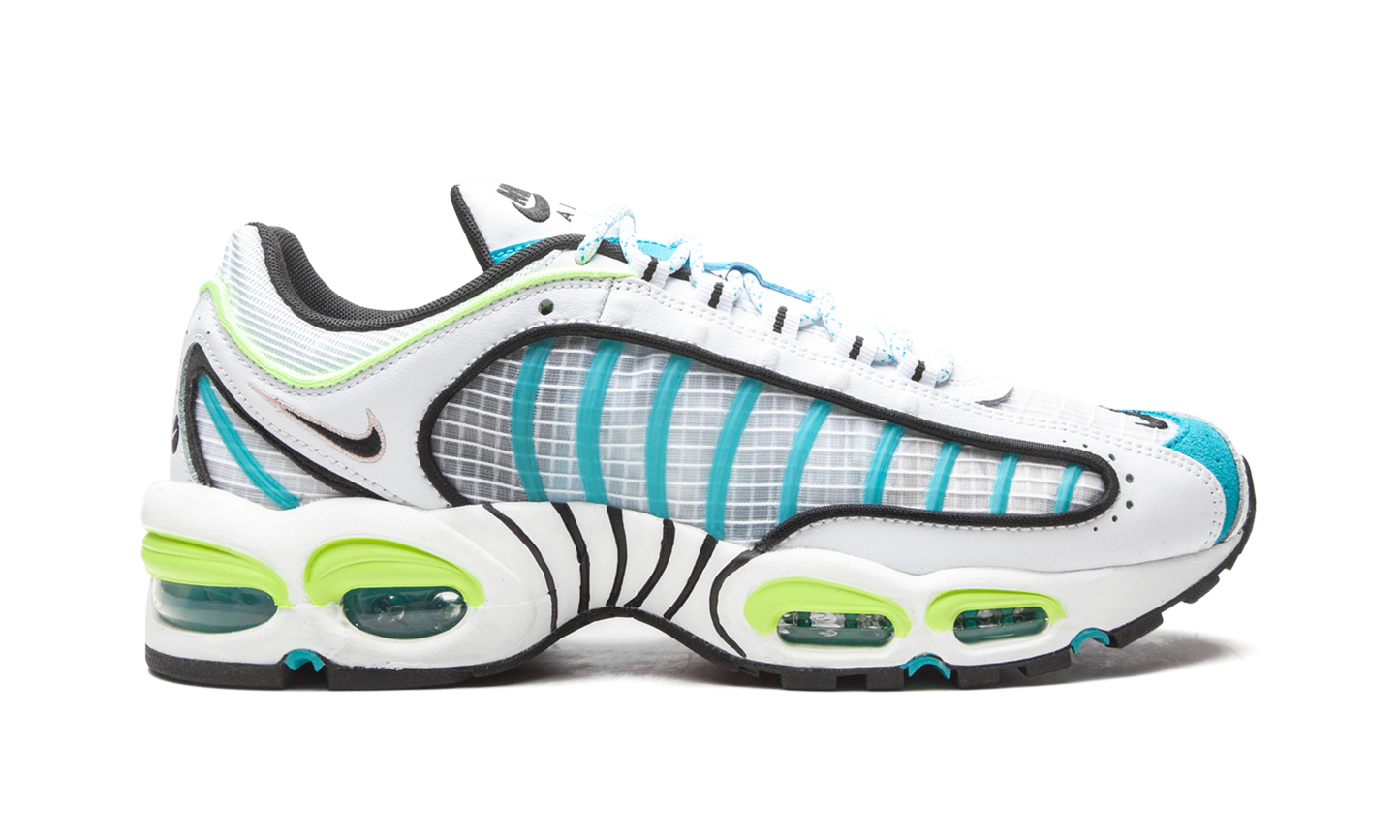 Nike Air Max Tailwind IV SE CJ0641 100