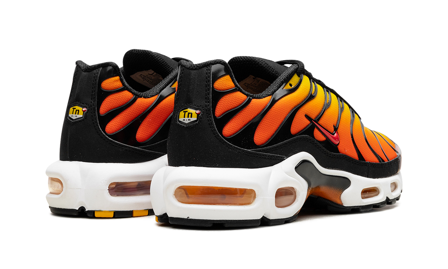 Nike Air Max Plus "Sunset" HF0552 001