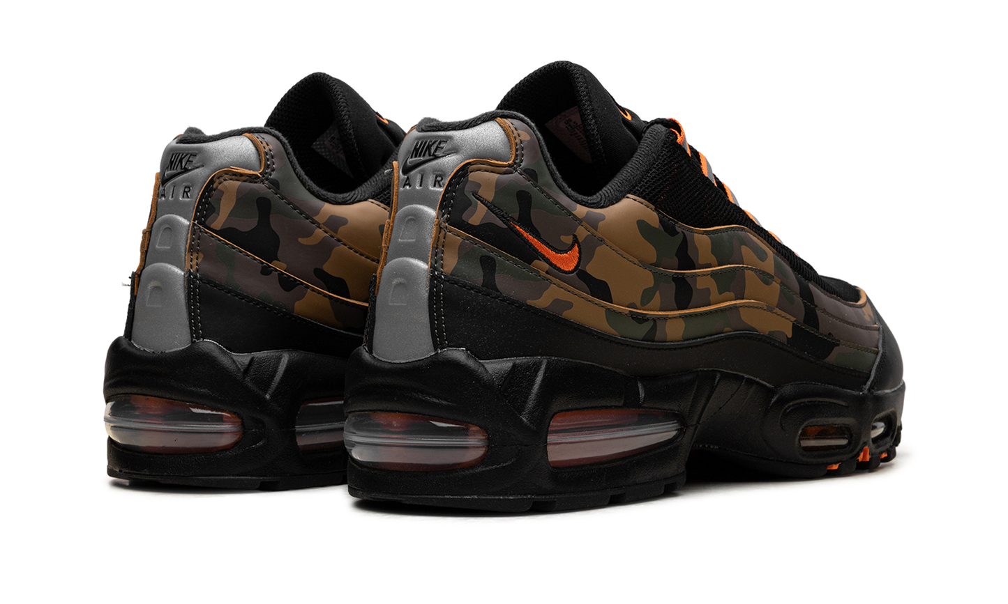 Nike Air Max 95 "Camo" HQ1973 001
