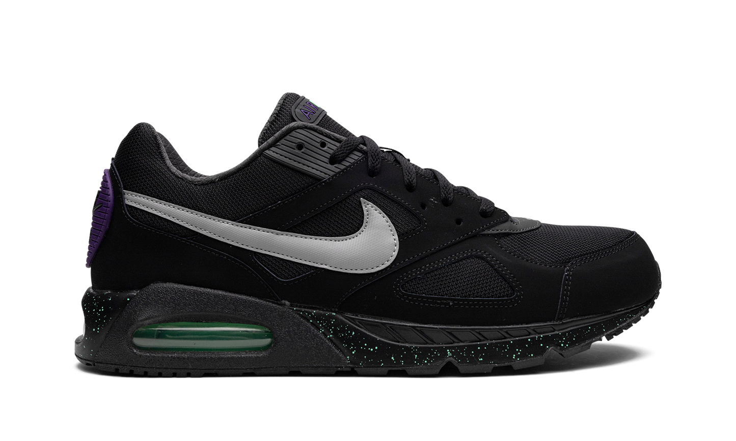 Nike Air Max IVO 580518 005