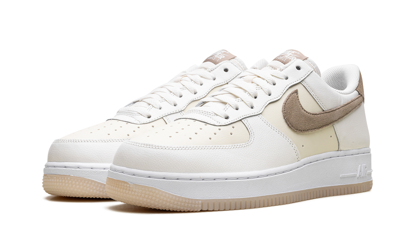 Nike Air Force 1 "Coconut Milk" FN5832 101