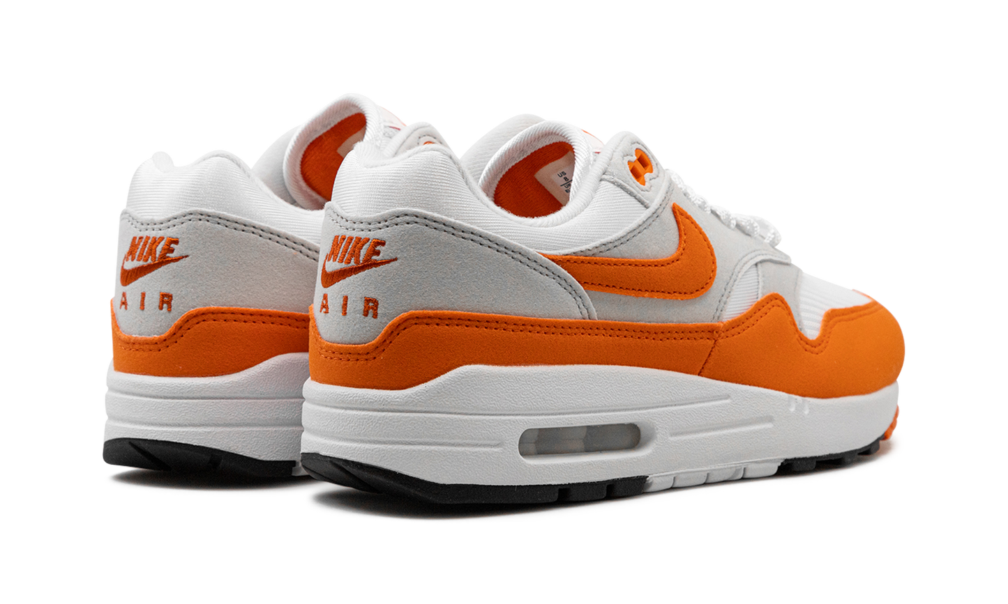 Nike AIR MAX 1 WMNS "Safety Orange" DZ2628 002