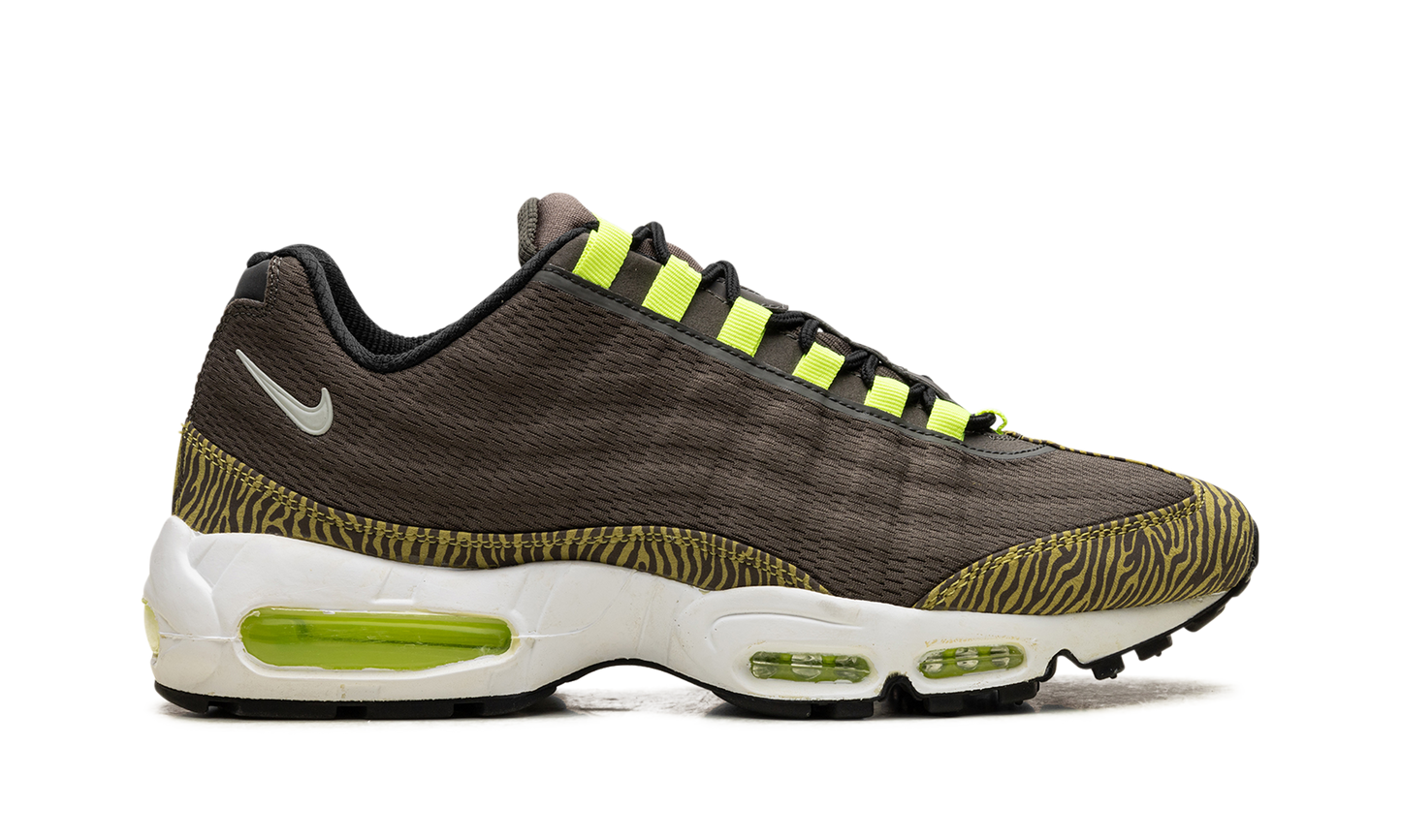 Nike Air Max 95 Premium "Newsprint"