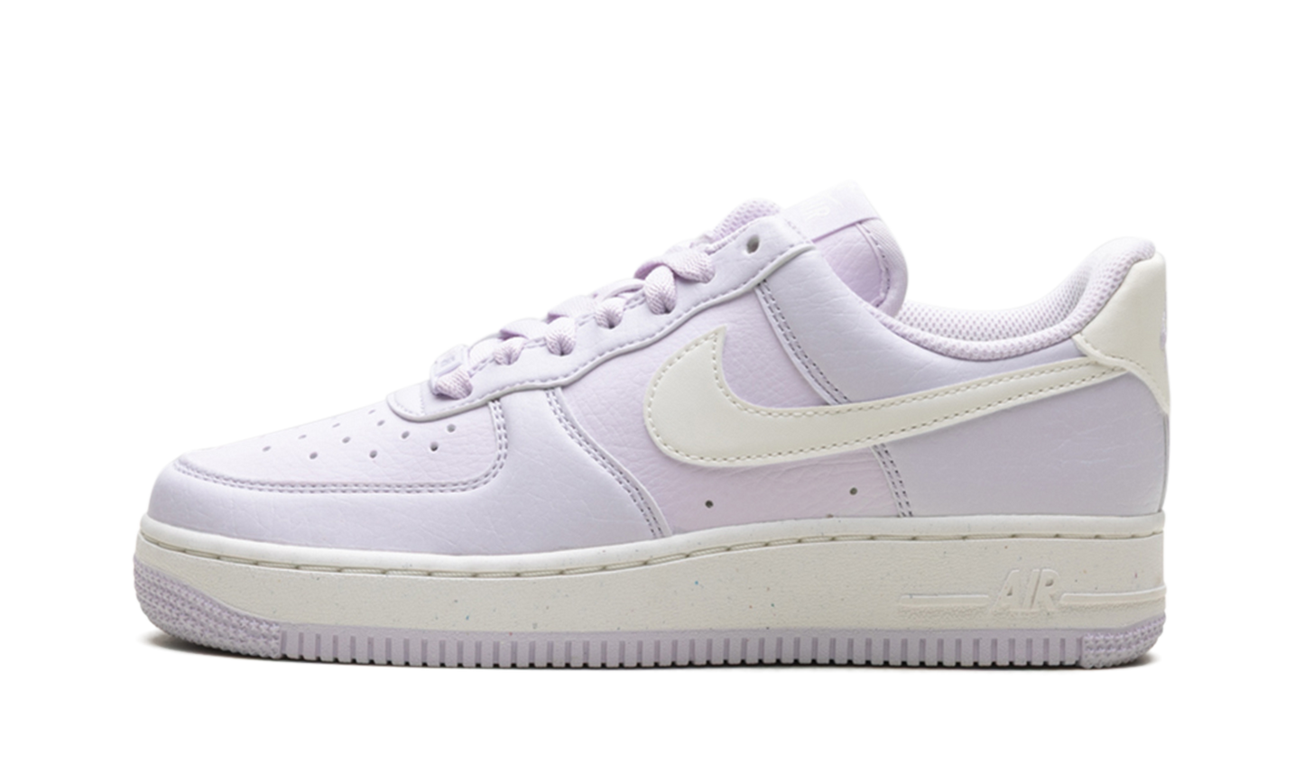 Nike AIR FORCE 1 '07 NEXT NATURE WMNS Barely Grape DV3808 500