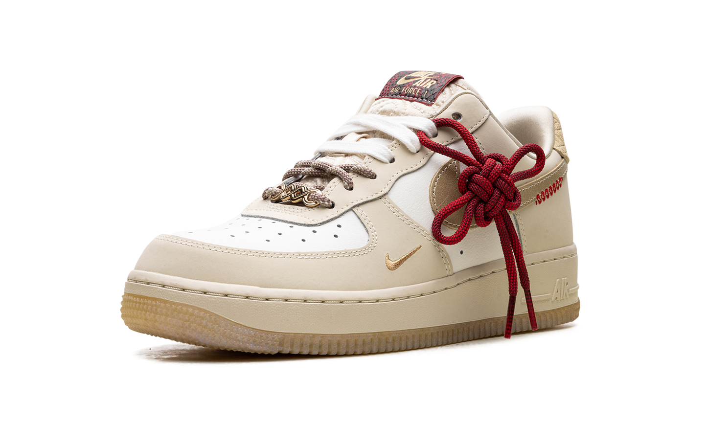 Nike Air Force 1 Low WMNS Year of the Snake HV5990 172