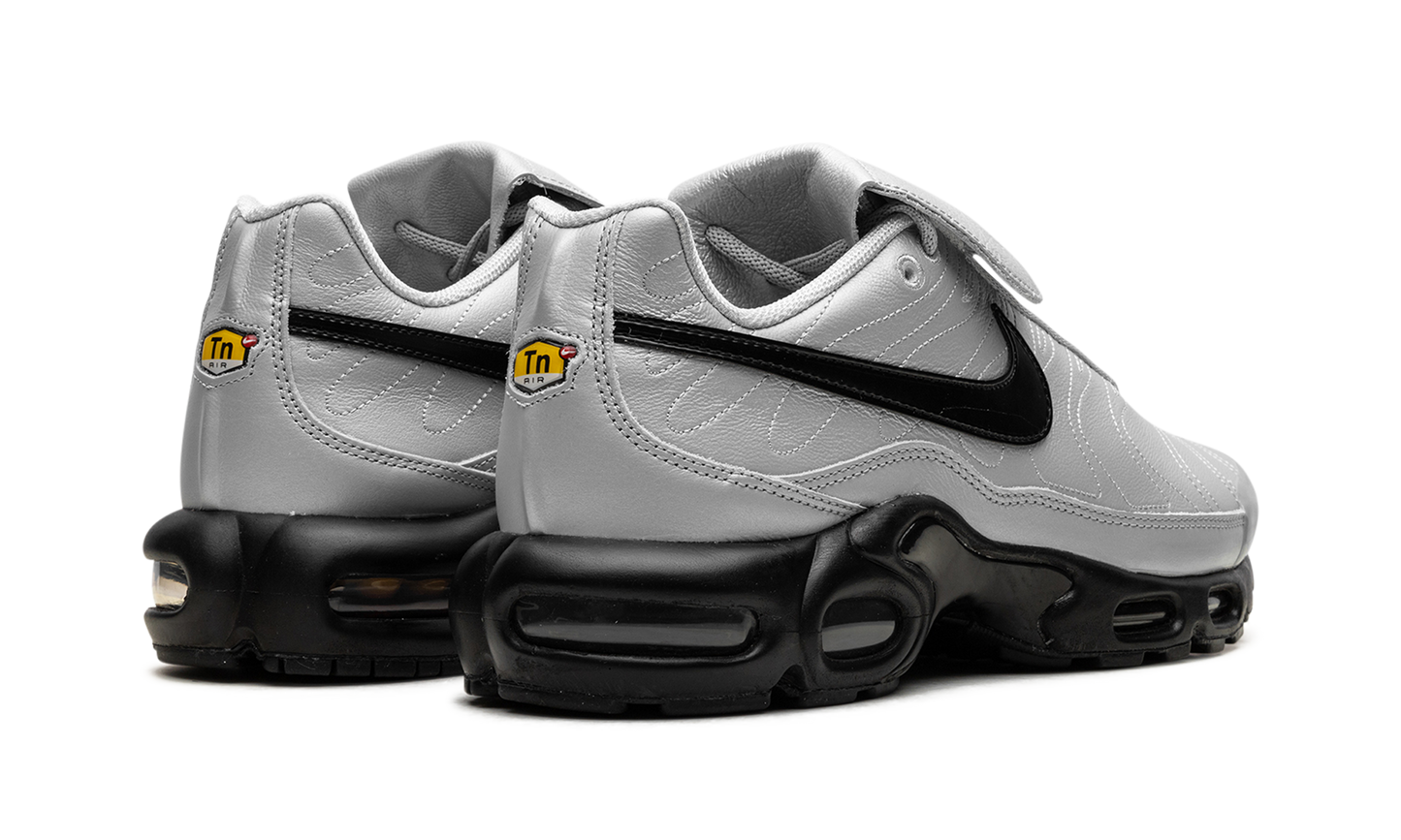 Nike Air Max Plus "Wolf Grey" HM6850 001