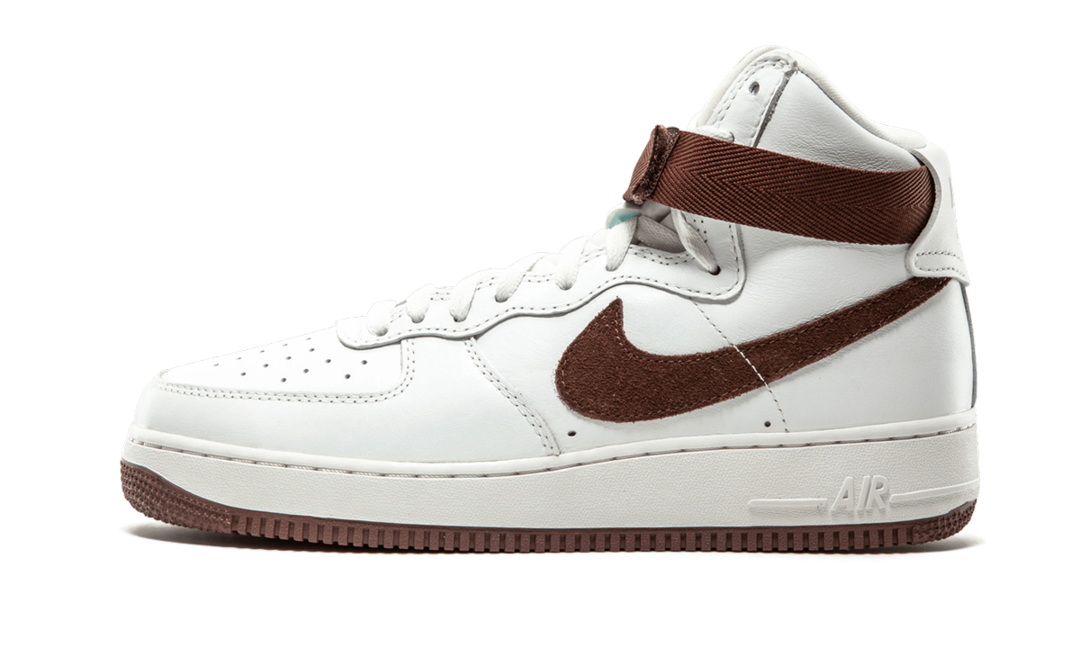 Nike Air Force 1 HI Retro QS 743546 102
