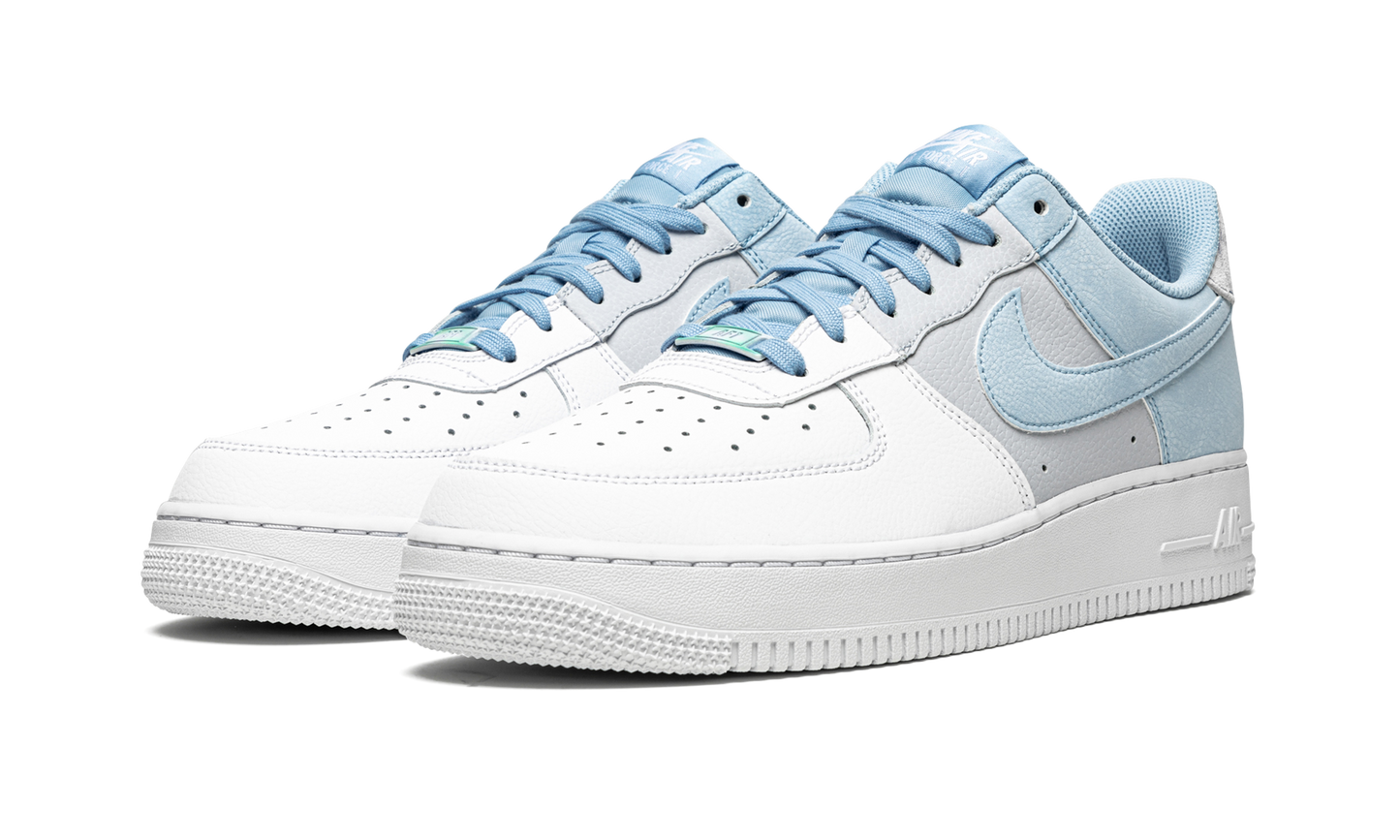 Nike Air Force 1 '07 LV8 "Psychic Blue" CZ0337 400