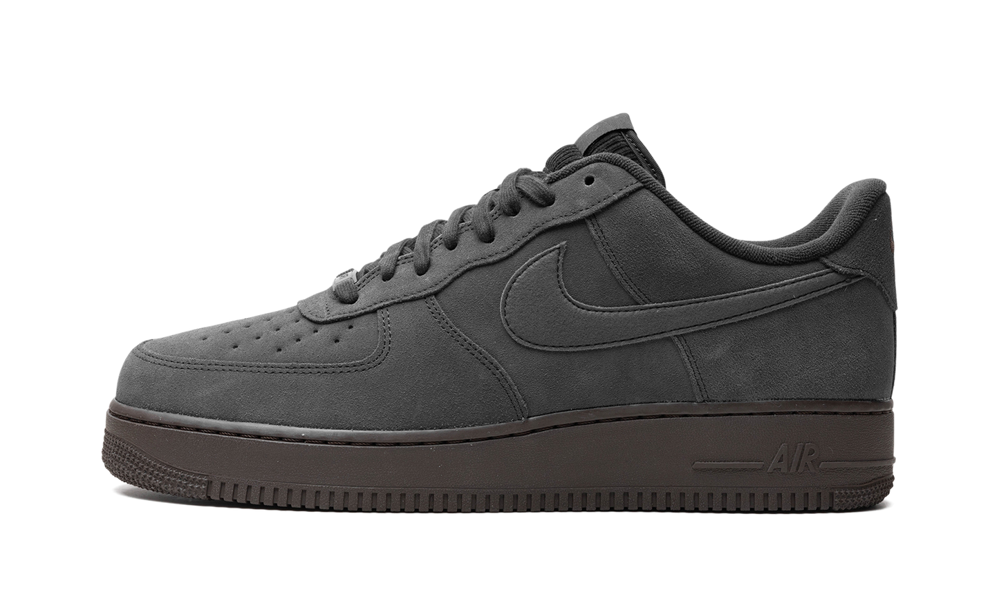 Nike Air Force 1 "Dark Chocolate" DO6730 001