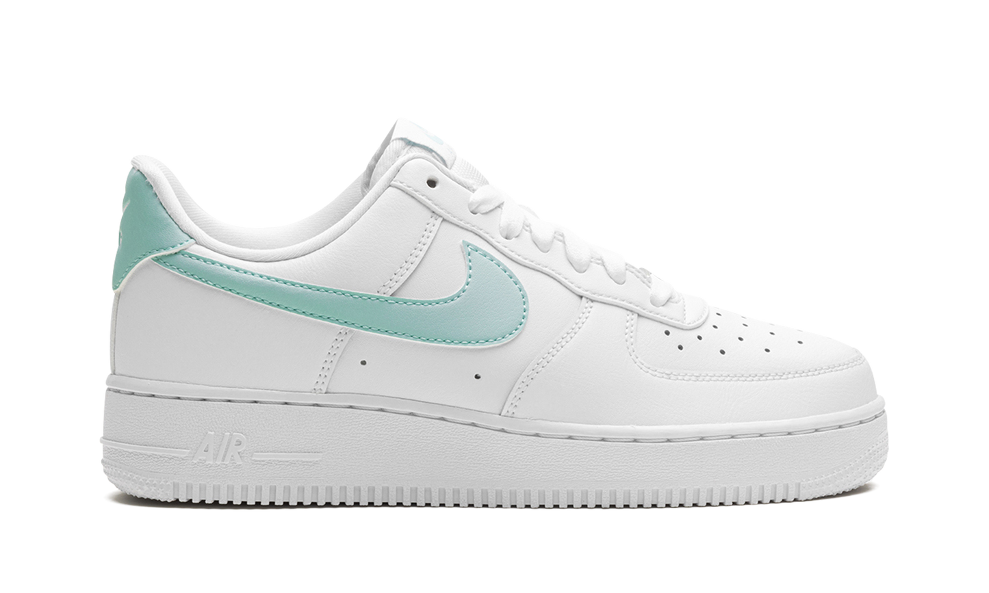 Nike AIR FORCE 1 '07 WMNS White / Jade Ice DD8959 113