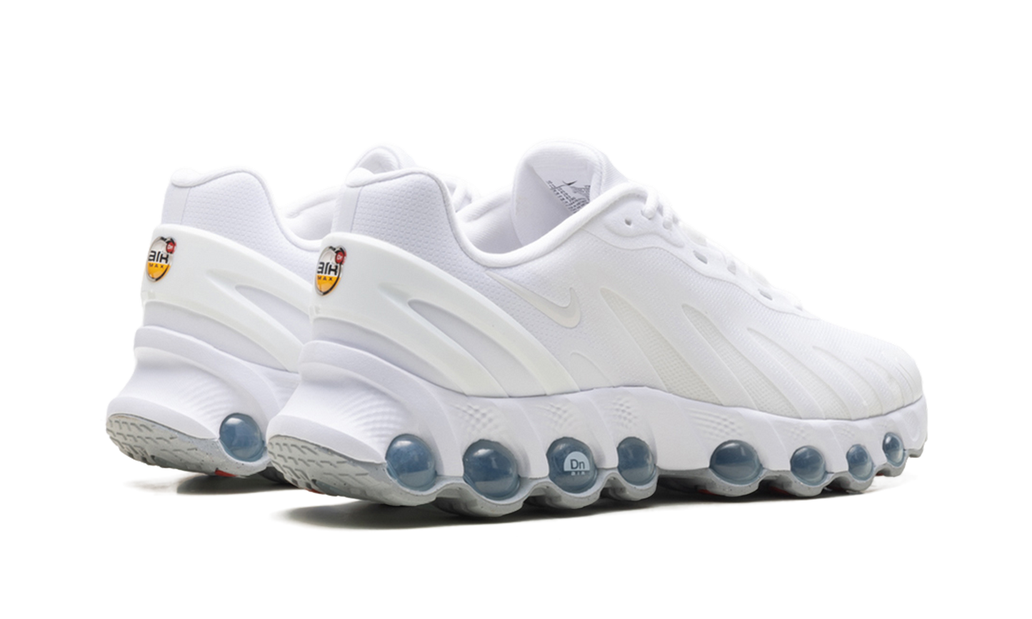Nike Air Max Dn8 "White Metallic Silver" FQ7860 103