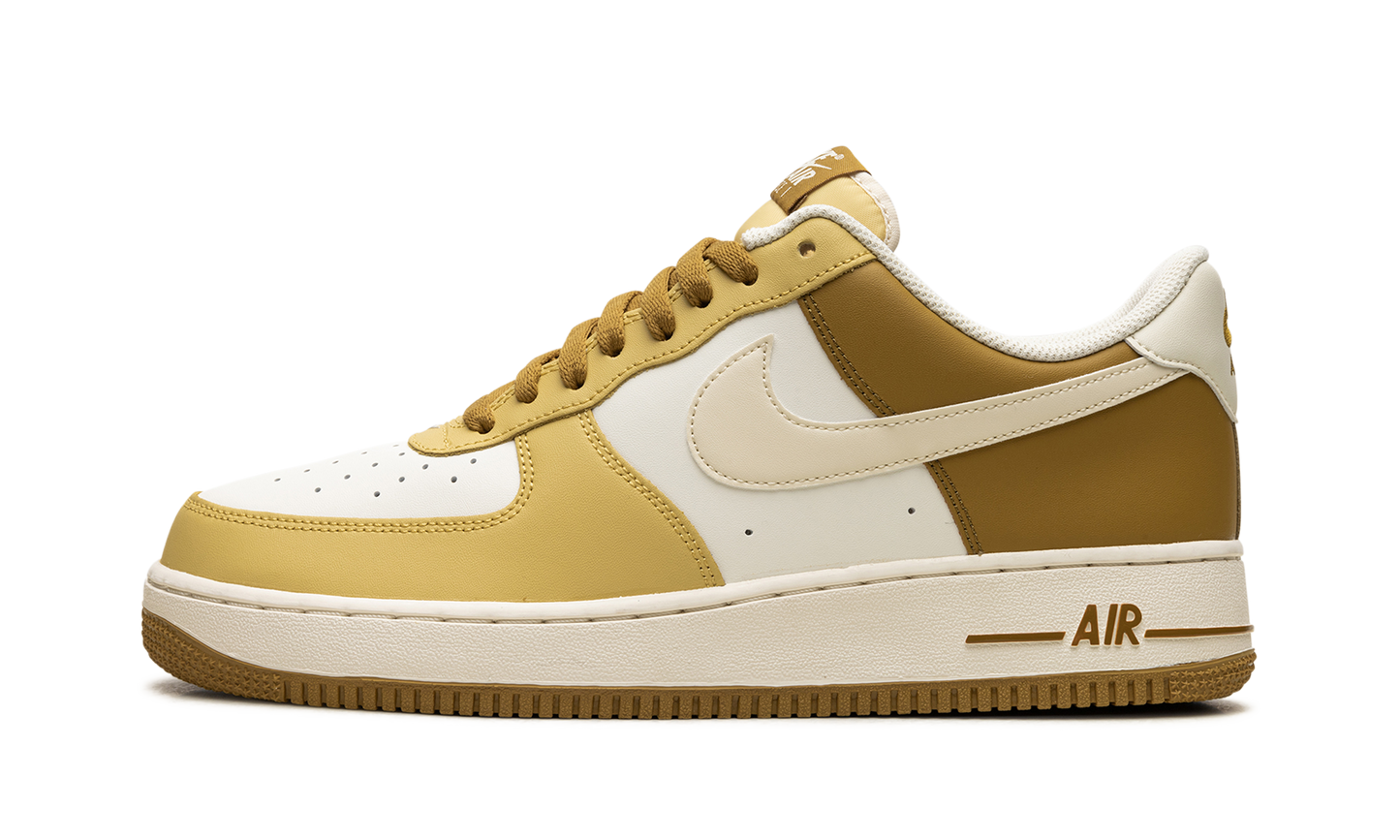 Nike Air Force 1 "Bronzine" FZ4034 716