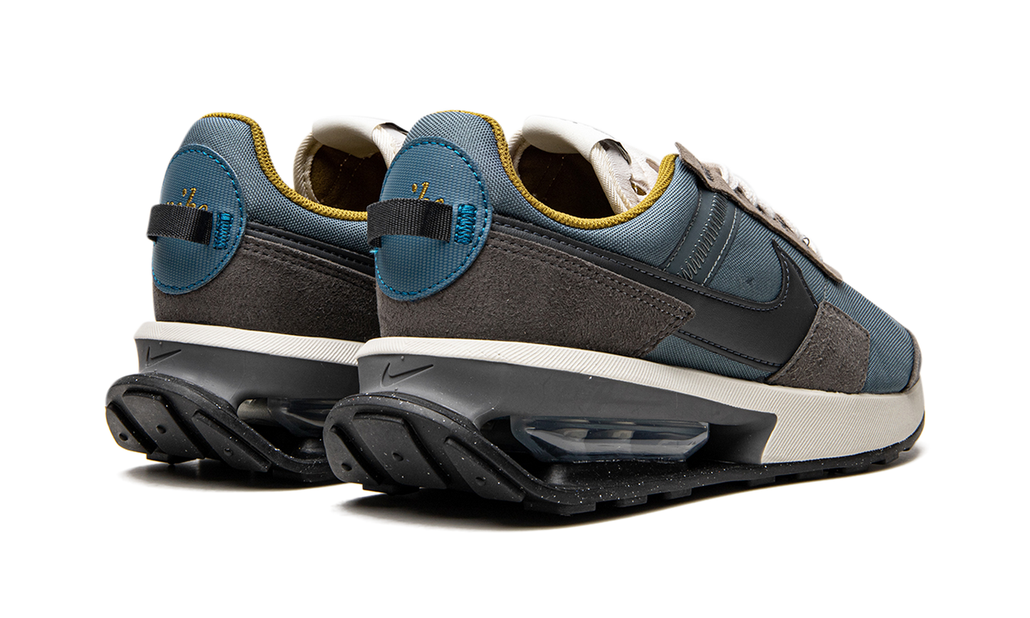 Nike Air Max Pre-Day "Hasta Anthracite" DC5330 301