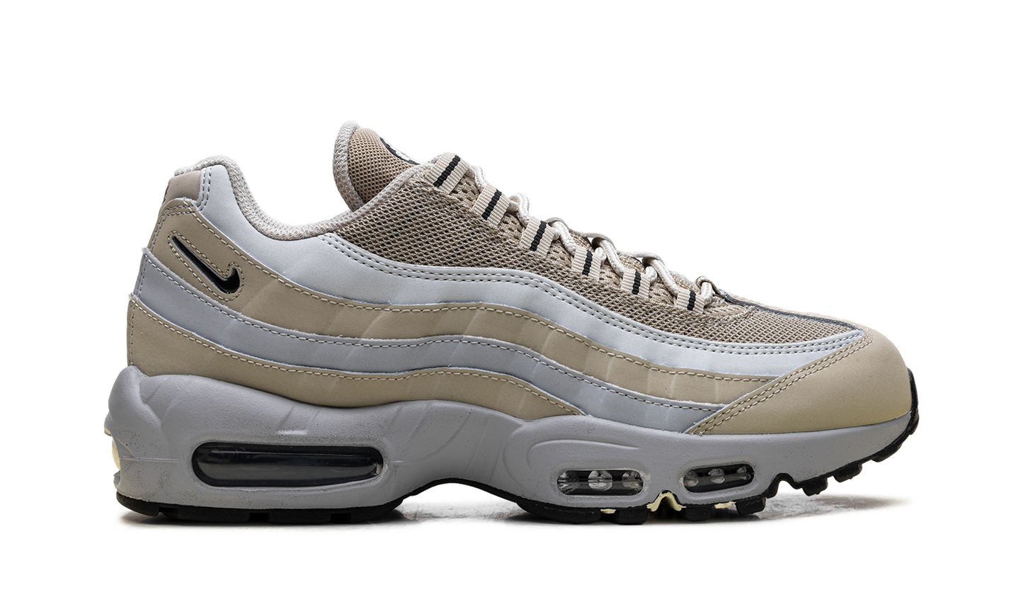 Nike Air Max 95 "Desert Khaki" HV6062 200