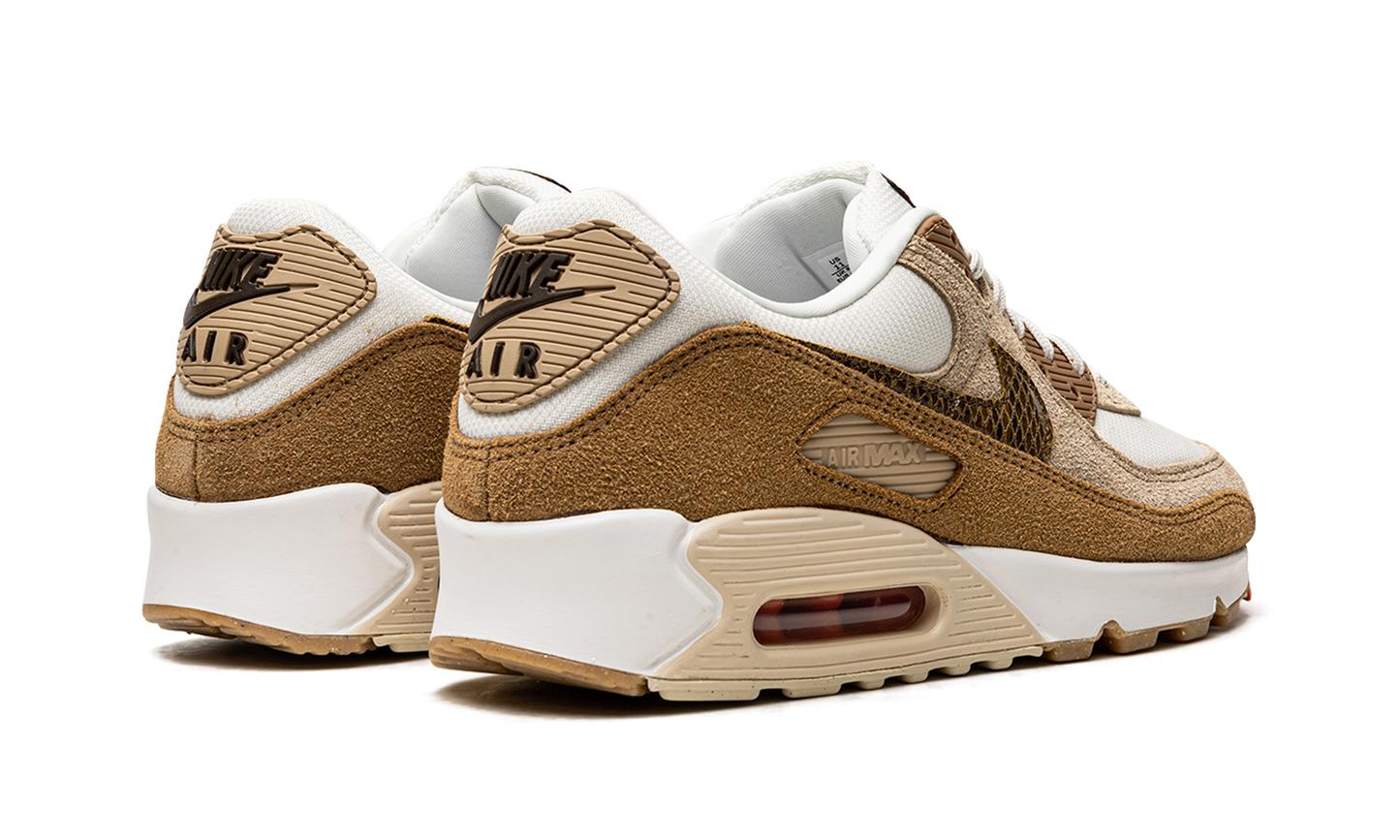Nike AIR MAX 90 WMNS "Pale Ivory Snakeskin Swoosh" DX9502 100